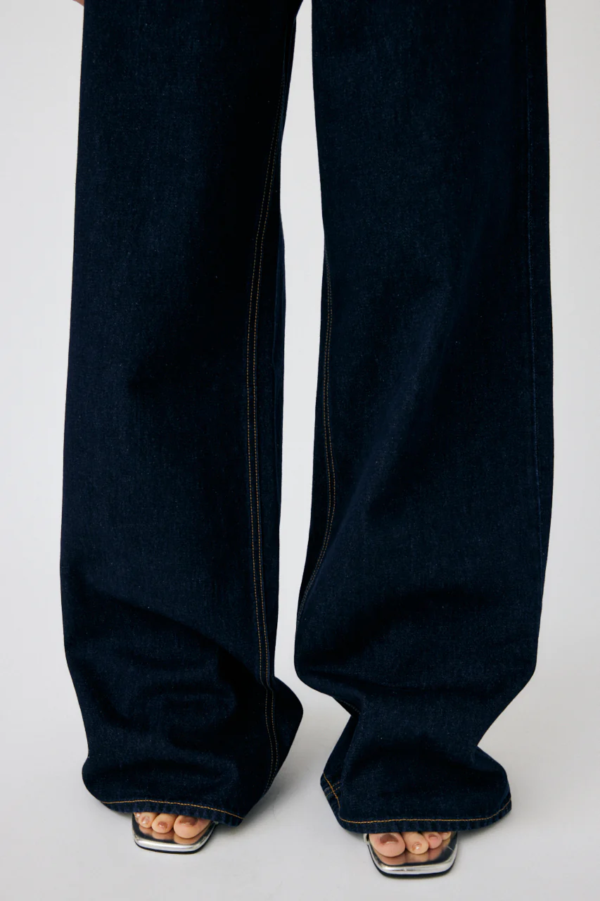 010HS211-0510 - Image 8