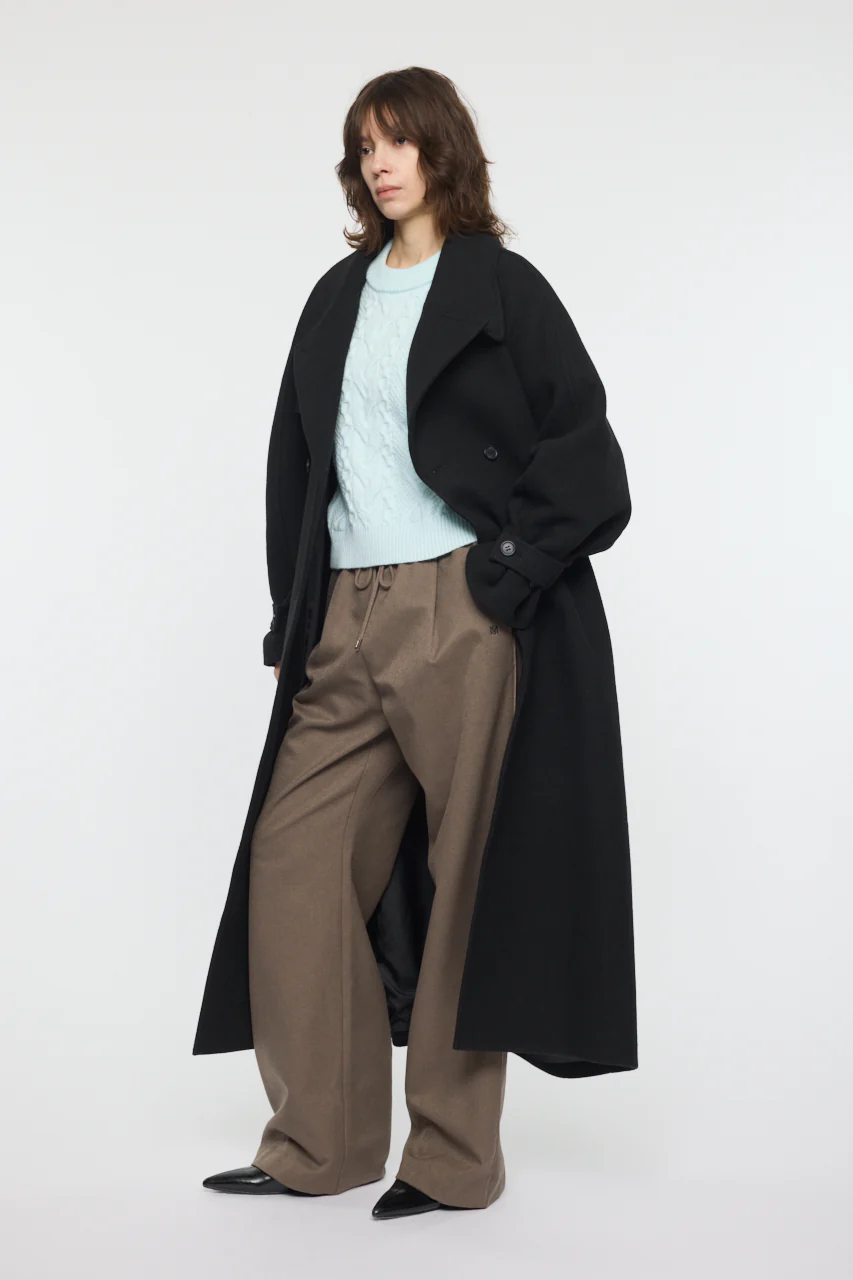 FORM SLEEVE LONG COAT - Image 6