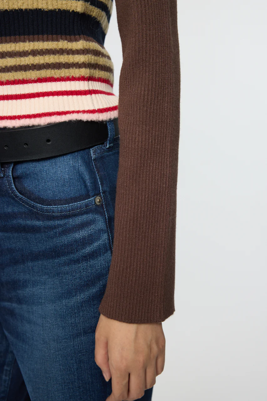 STRIPE ZIP UP KNIT SHIRT - Image 8