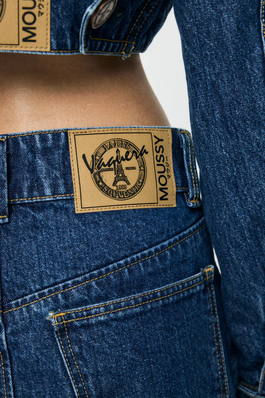 VQ DENIM SKIRT - Image 10