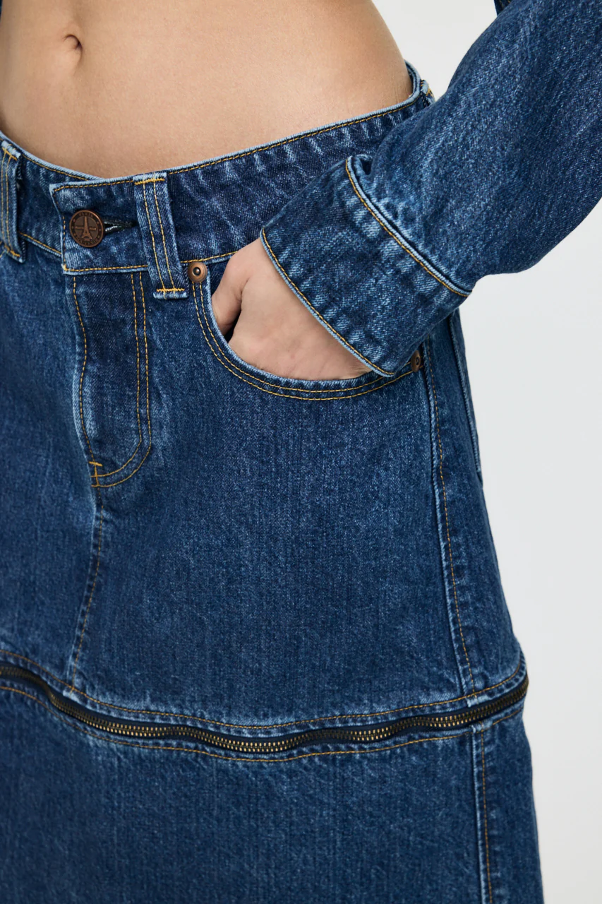 VQ DENIM SKIRT - Image 9